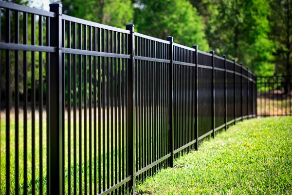 Aluminum Fence Maintenance